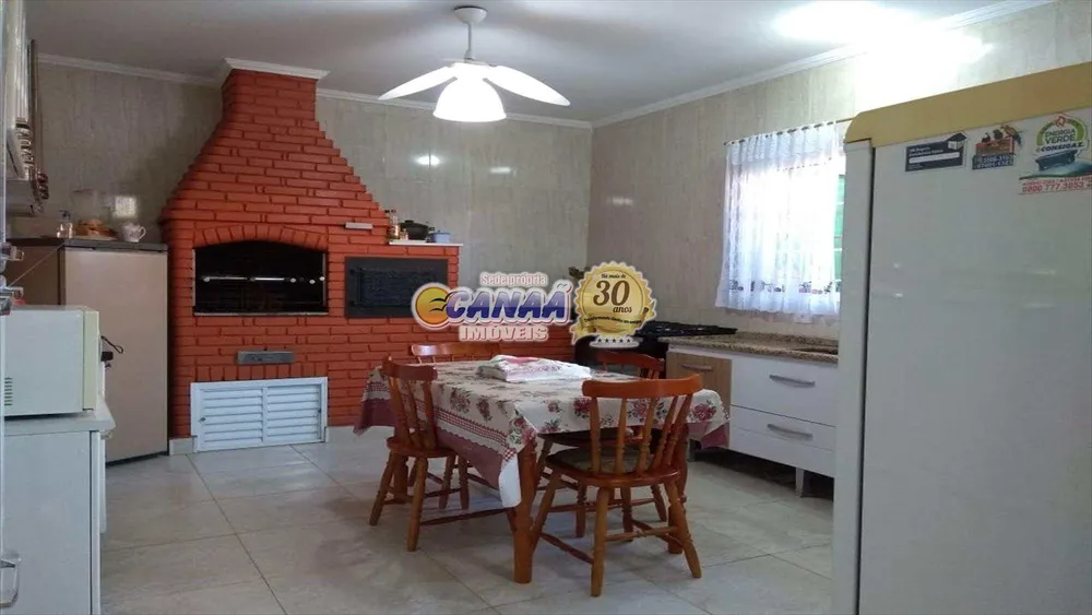 Casa, 4 quartos, 222 m² - Foto 9