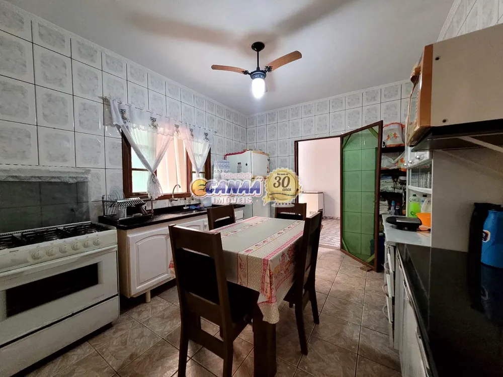 Casa, 3 quartos, 130 m² - Foto 4