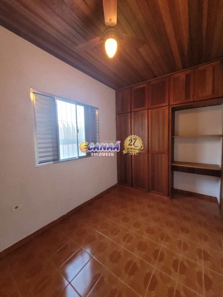 Casa, 3 quartos, 200 m² - Foto 2