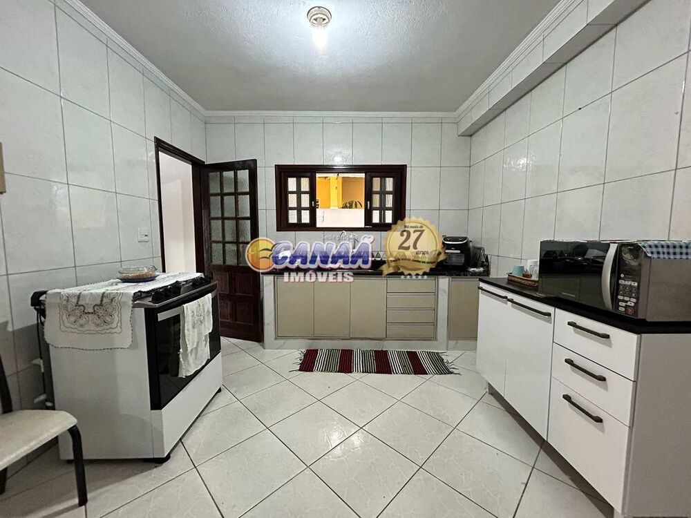 Sobrado, 6 quartos, 270 m² - Foto 2