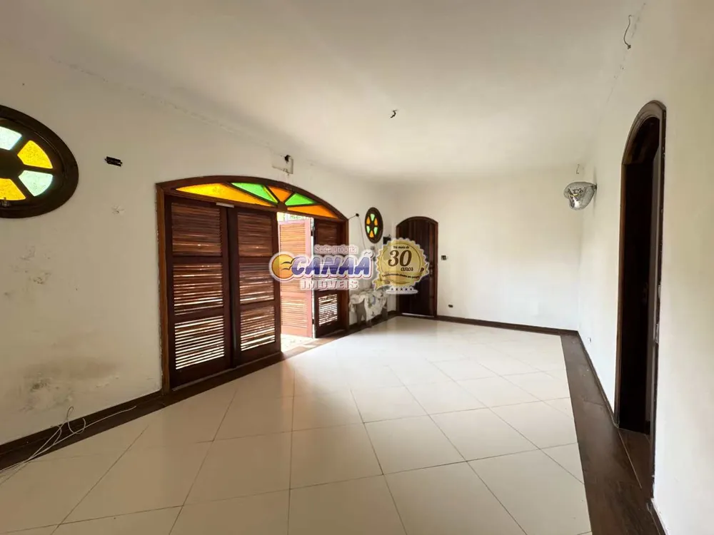 Casa, 4 quartos, 260 m² - Foto 4