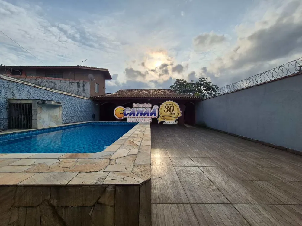 Casa, 3 quartos, 127 m² - Foto 1