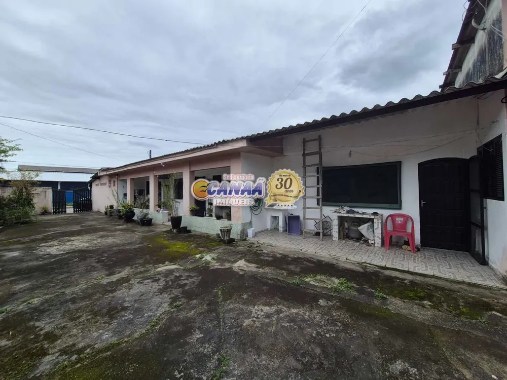 Casa, 2 quartos, 131 m² - Foto 1