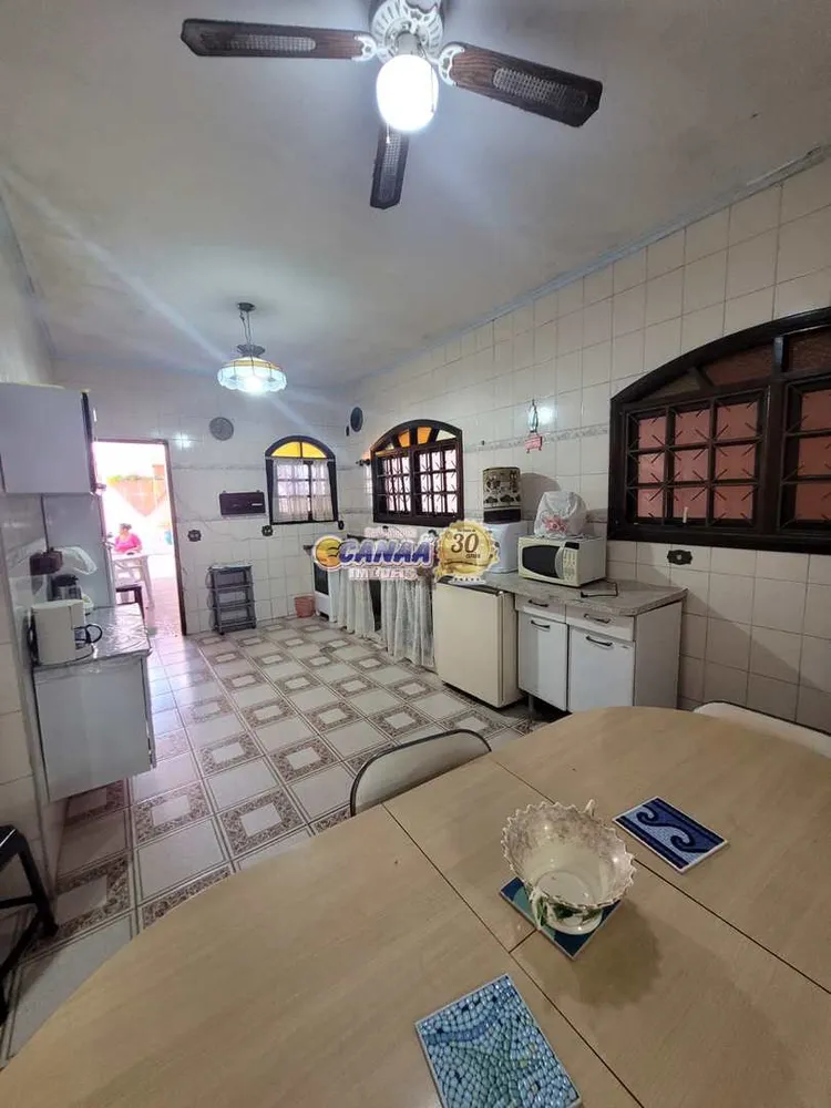 Casa, 3 quartos, 360 m² - Foto 16
