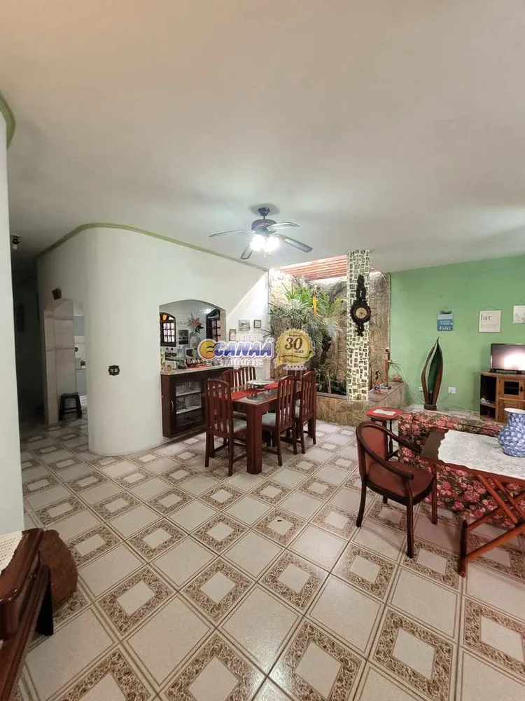 Casa, 3 quartos, 360 m² - Foto 9