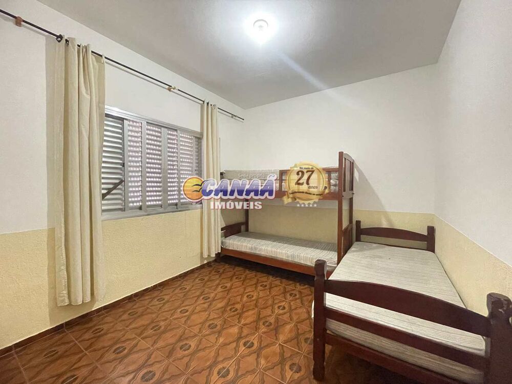Casa, 5 quartos, 247 m² - Foto 1