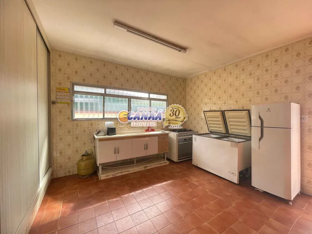 Casa, 5 quartos, 247 m² - Foto 6