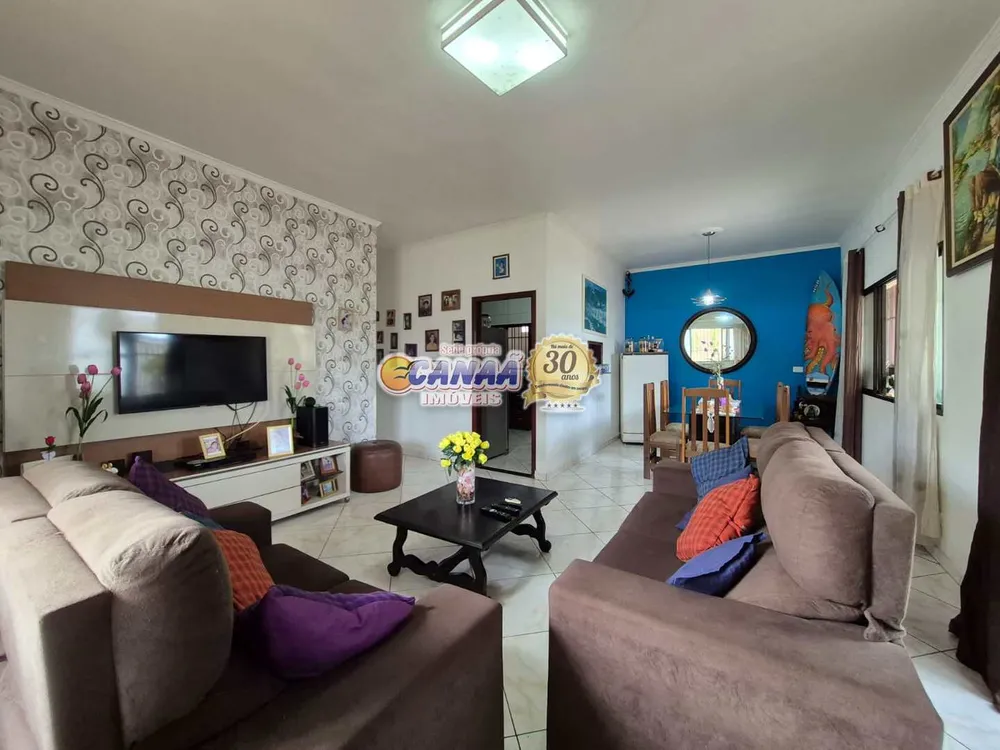 Casa, 3 quartos, 214 m² - Foto 4