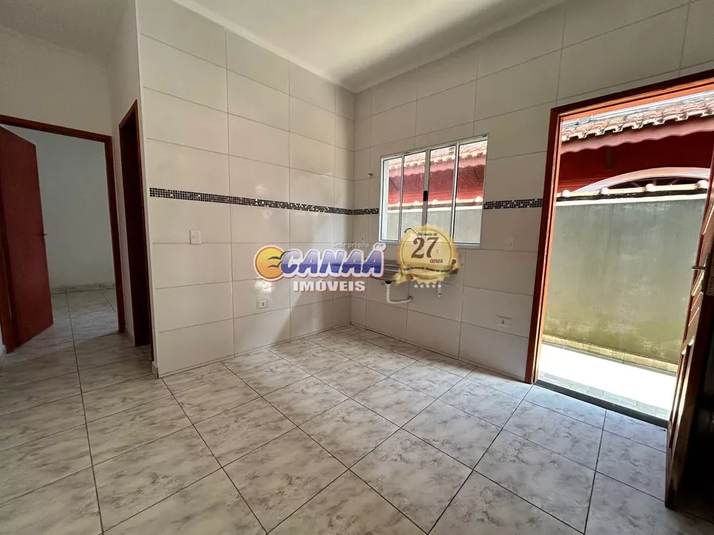 Casa à venda com 2 quartos, 69m² - Foto 6