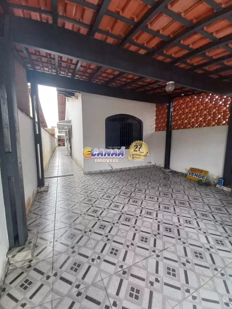 Casa à venda com 2 quartos, 104m² - Foto 1