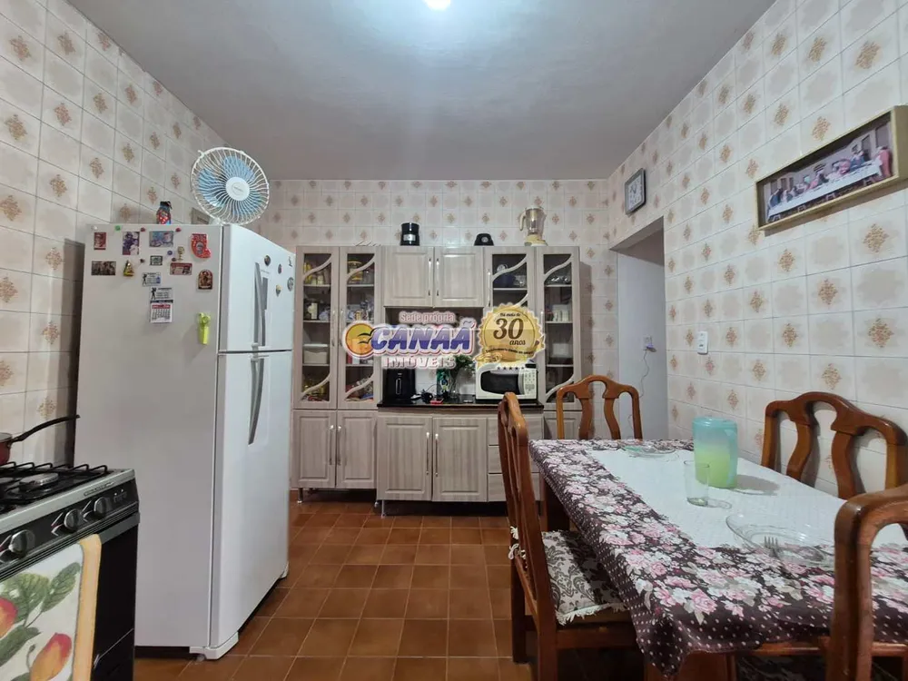 Casa, 2 quartos, 132 m² - Foto 2