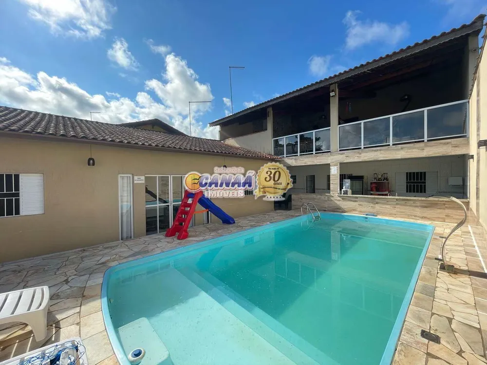 Casa, 5 quartos, 200 m² - Foto 2