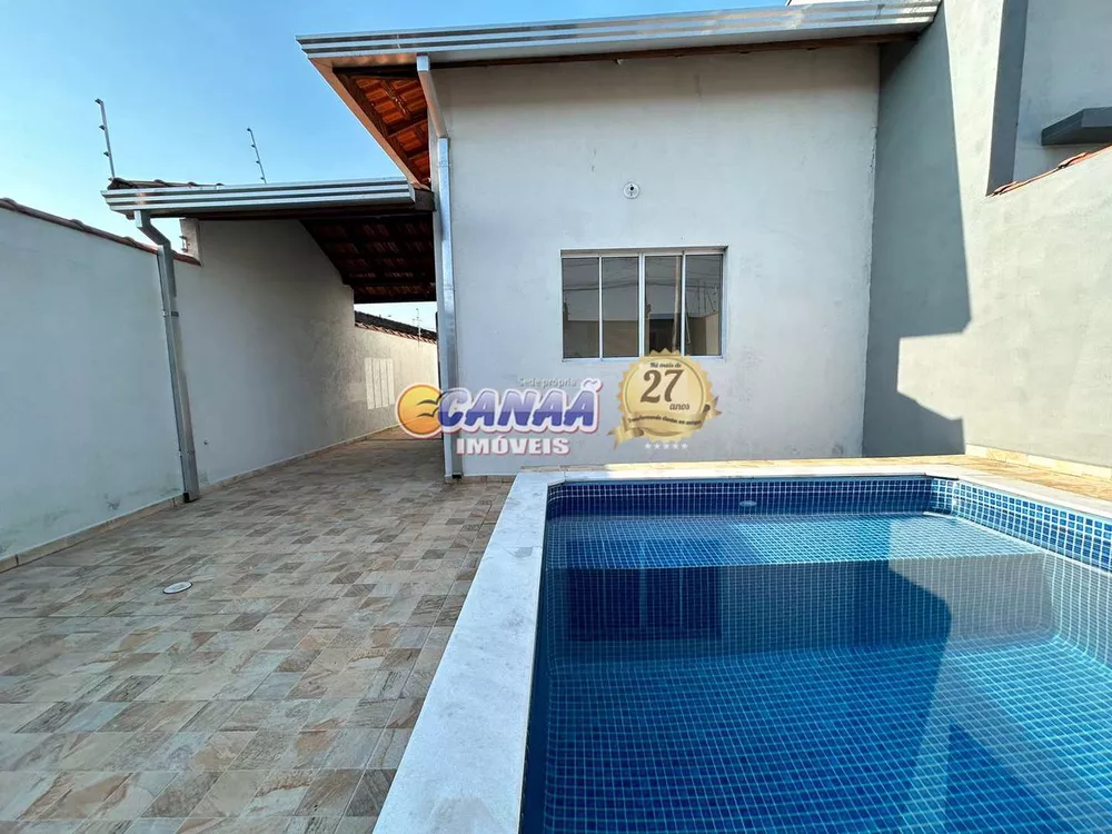 Casa à venda com 2 quartos, 70m² - Foto 1