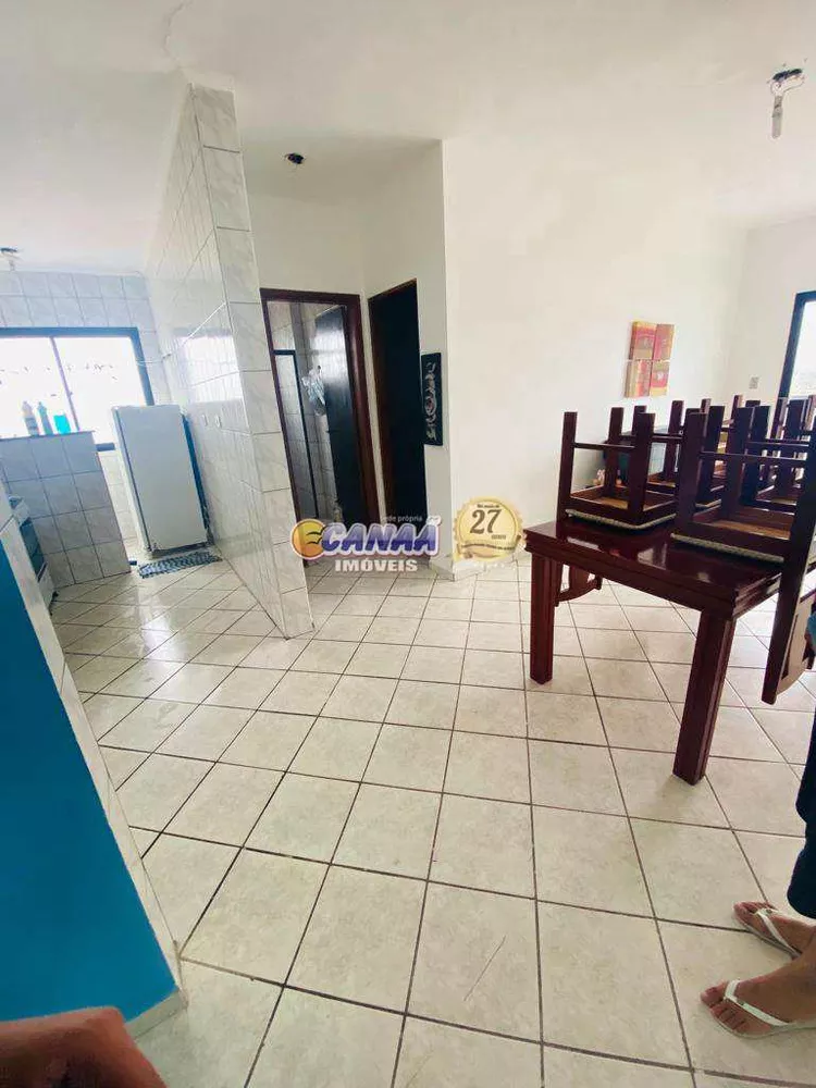 Apartamento à venda com 1 quarto, 45m² - Foto 2