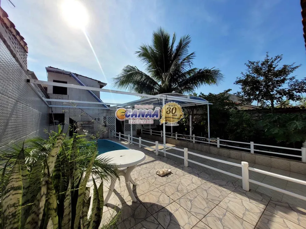 Casa, 4 quartos, 230 m² - Foto 2