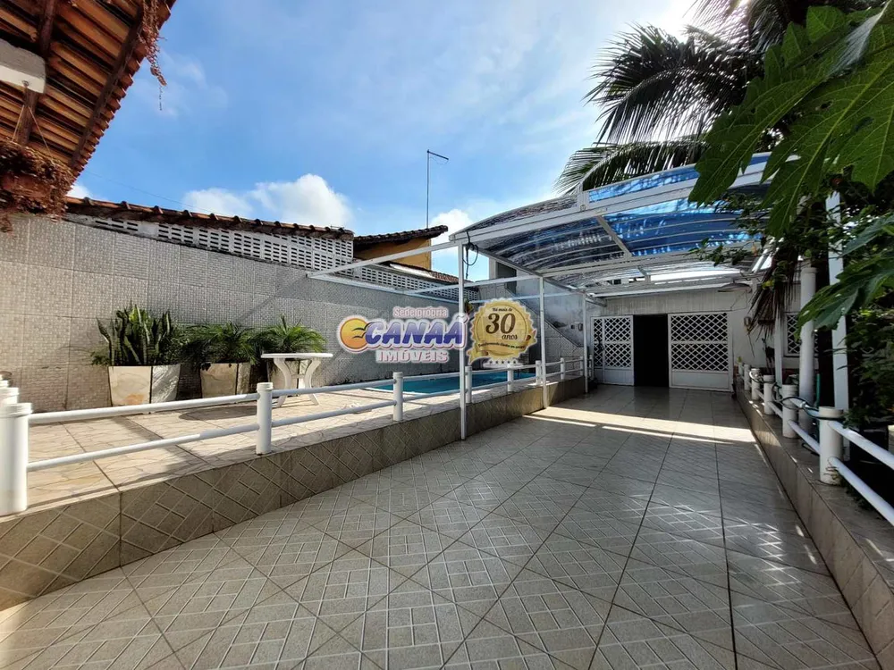 Casa, 4 quartos, 230 m² - Foto 3