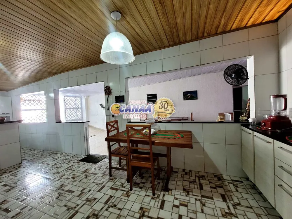 Casa, 4 quartos, 230 m² - Foto 10
