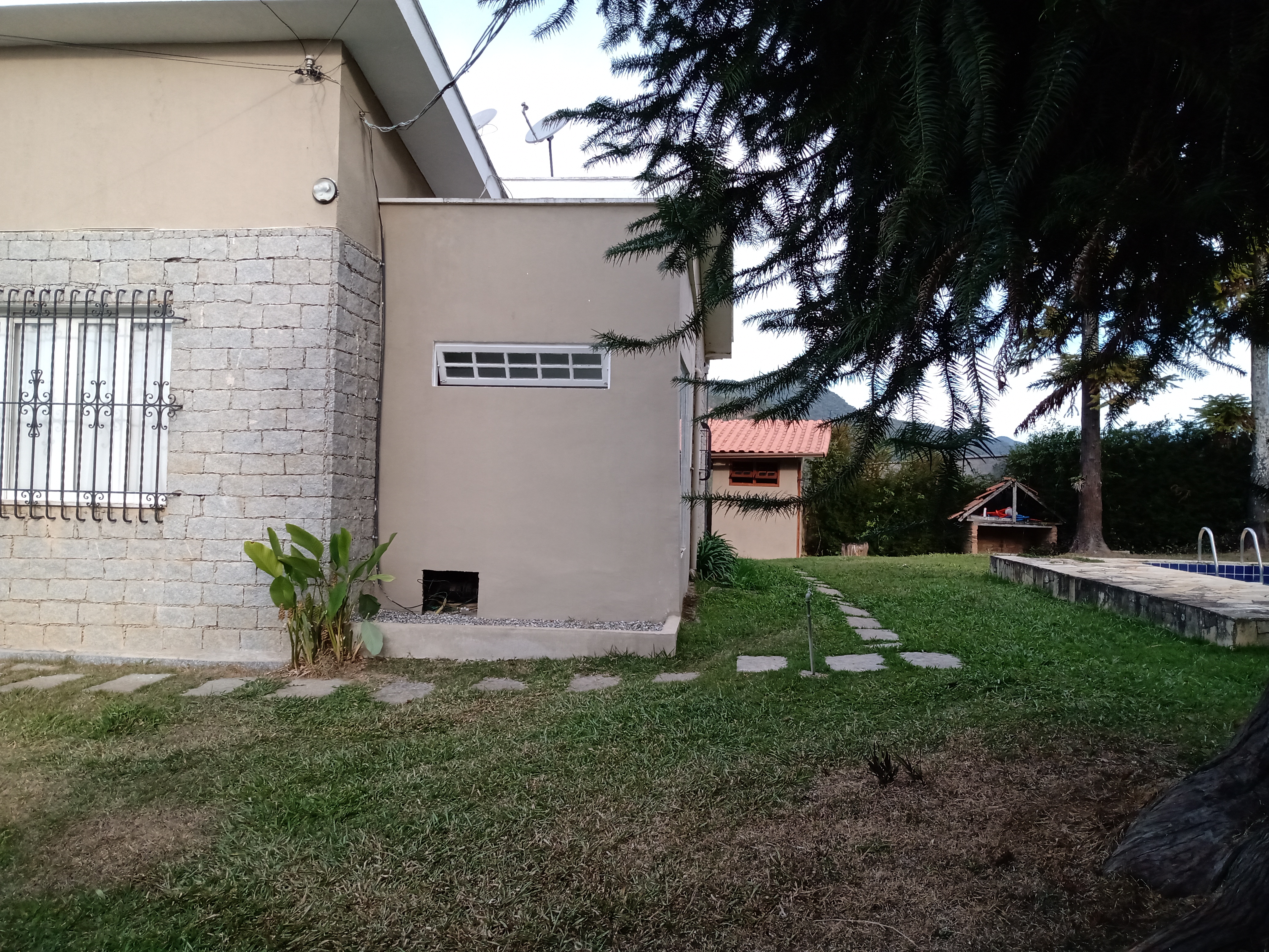 Casa à venda com 3 quartos, 350m² - Foto 18