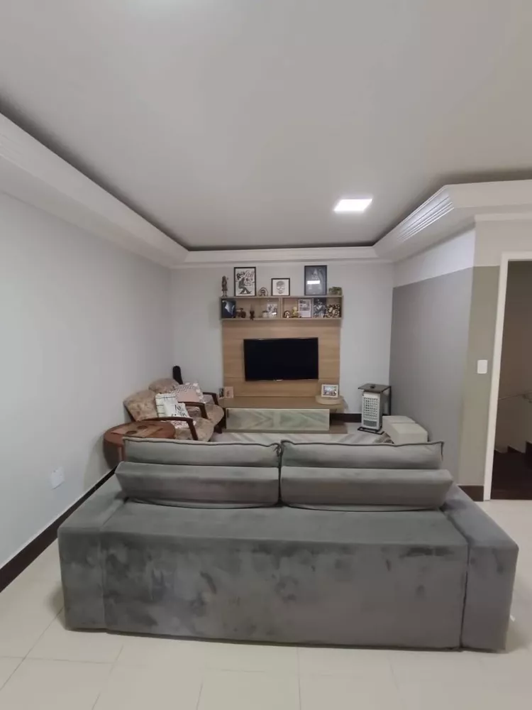 Casa à venda com 3 quartos, 139m² - Foto 3