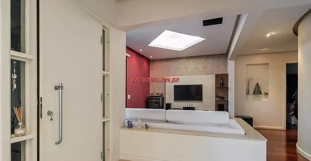Apartamento, 3 quartos, 182 m² - Foto 2
