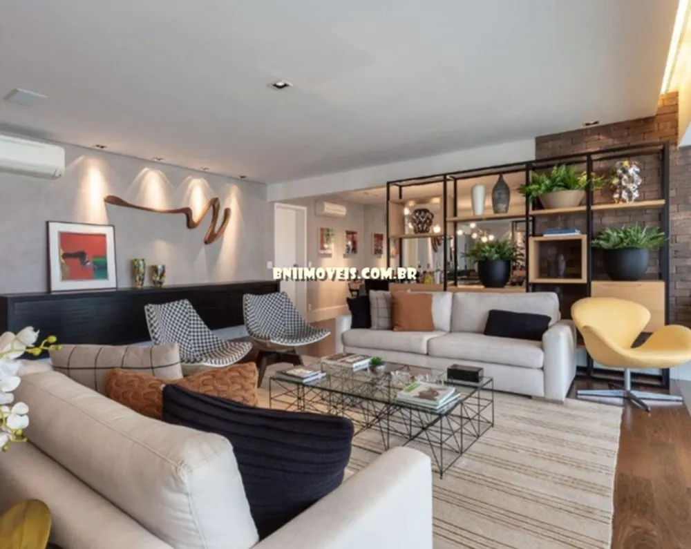 Apartamento, 3 quartos, 240 m² - Foto 2