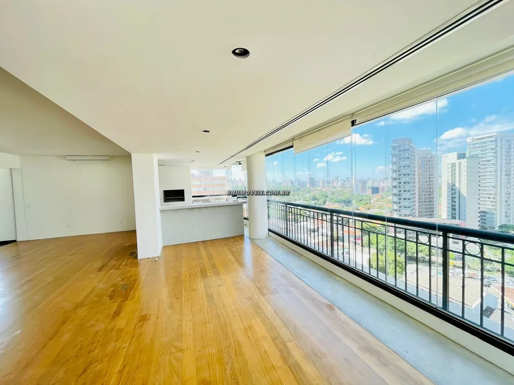 Apartamento, 3 quartos, 215 m² - Foto 2