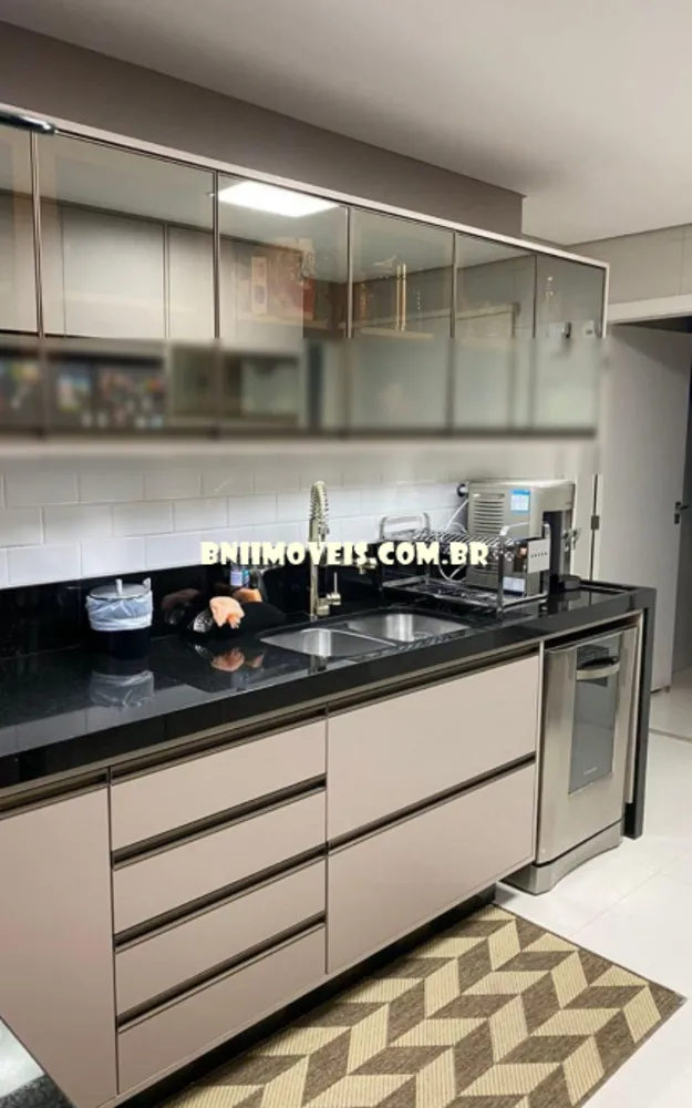 Apartamento, 3 quartos, 198 m² - Foto 3