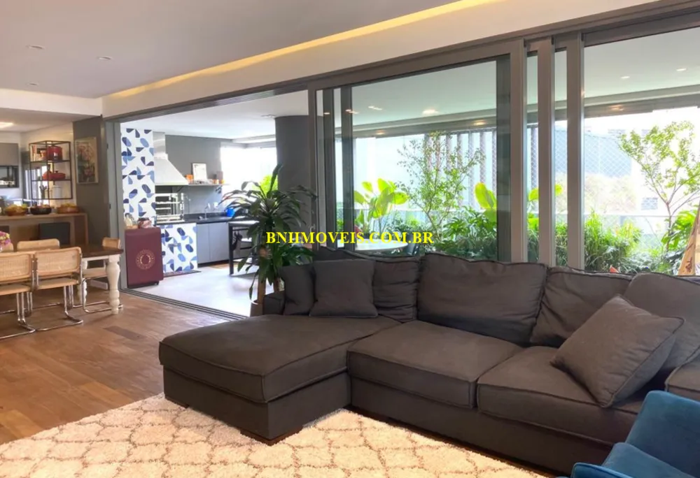 Apartamento, 4 quartos, 251 m² - Foto 1