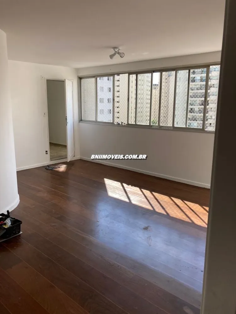 Apartamento, 3 quartos, 140 m² - Foto 1