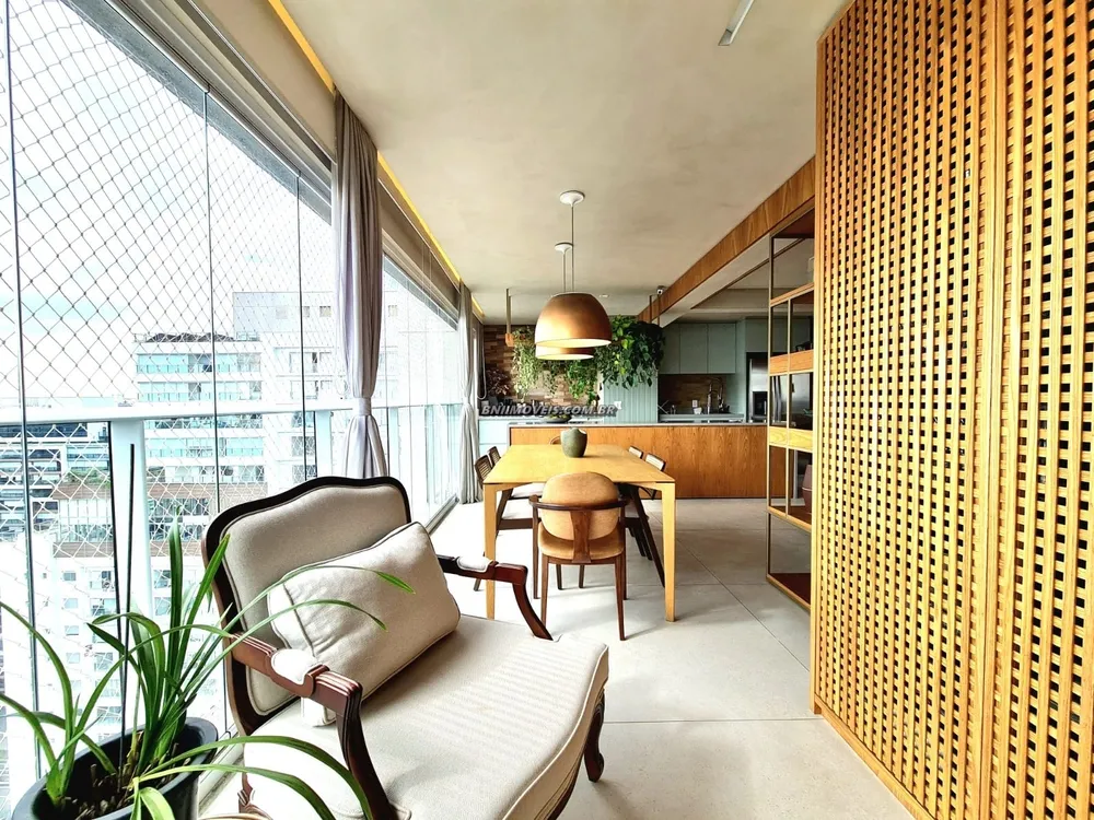 Cobertura, 3 quartos, 230 m² - Foto 4
