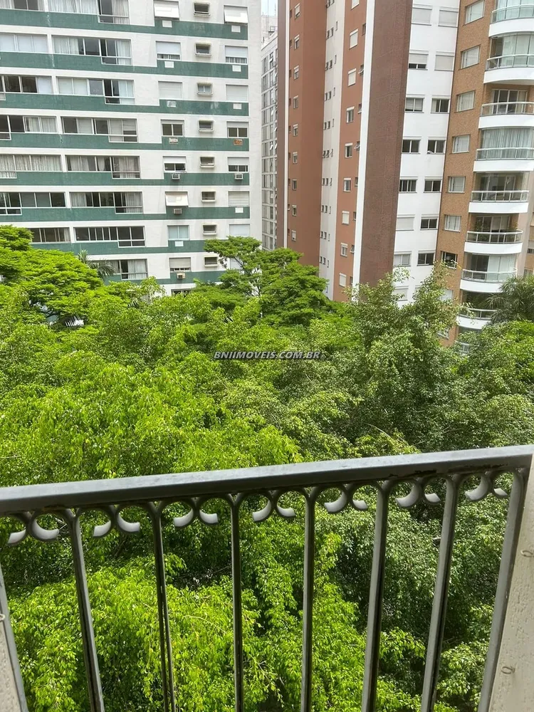 Apartamento, 3 quartos, 120 m² - Foto 1