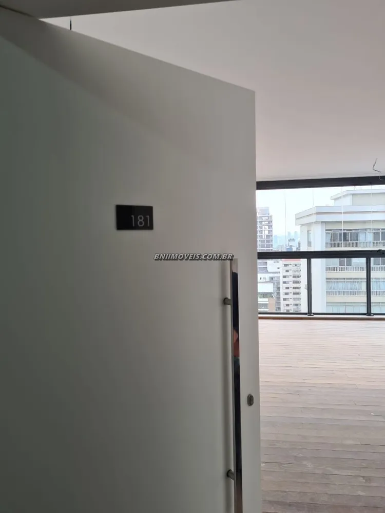 Apartamento, 3 quartos, 205 m² - Foto 3