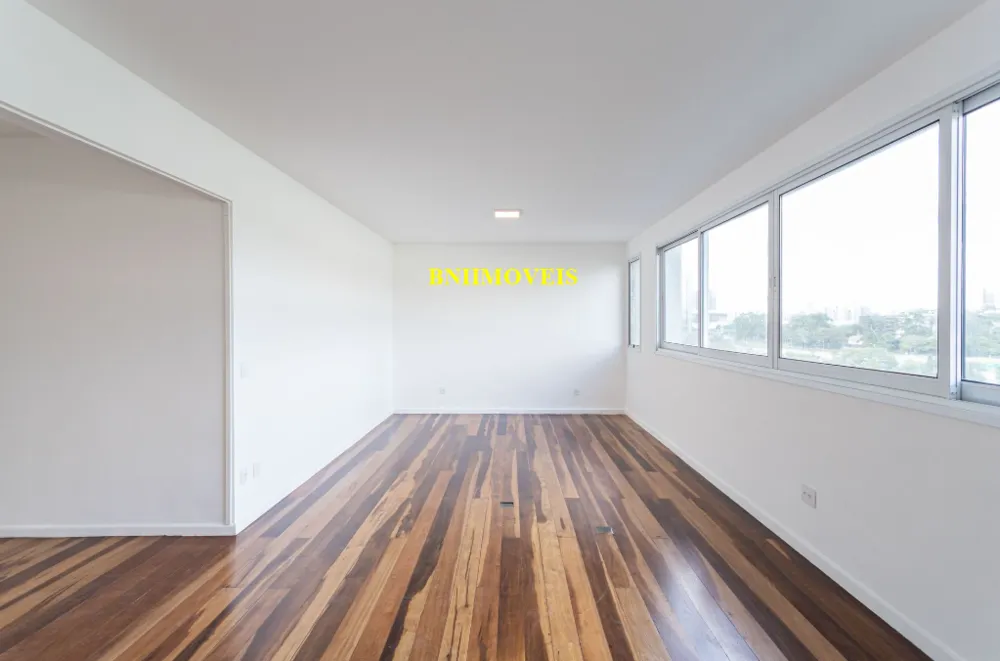 Apartamento, 3 quartos, 126 m² - Foto 1