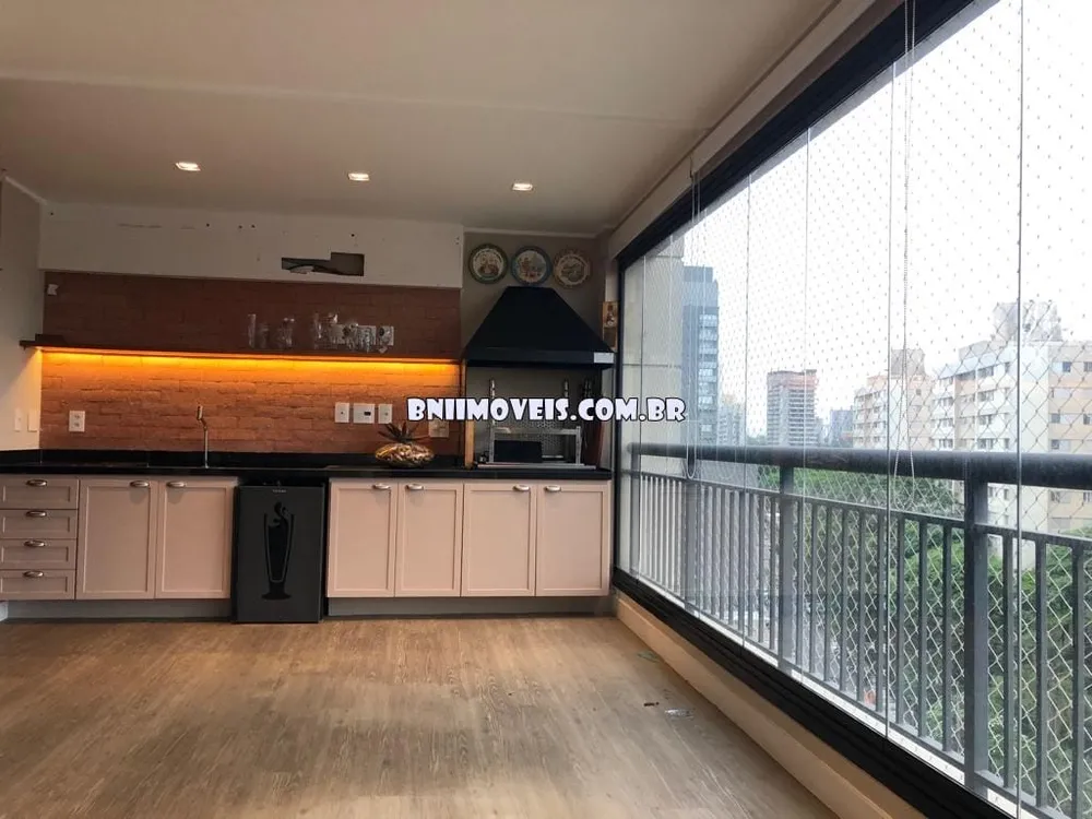 Apartamento, 3 quartos, 134 m² - Foto 1