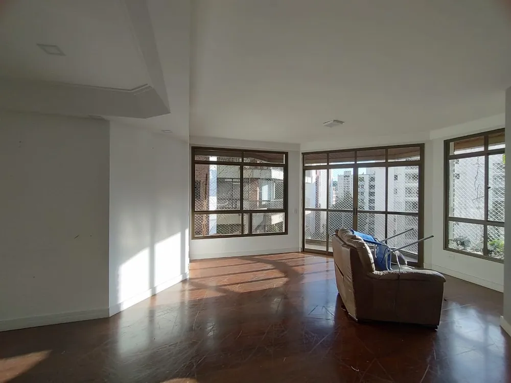 Apartamento, 3 quartos, 130 m² - Foto 3
