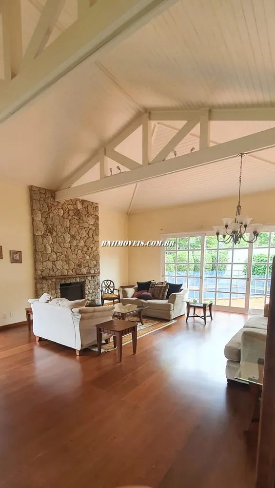 Casa, 4 quartos, 320 m² - Foto 1