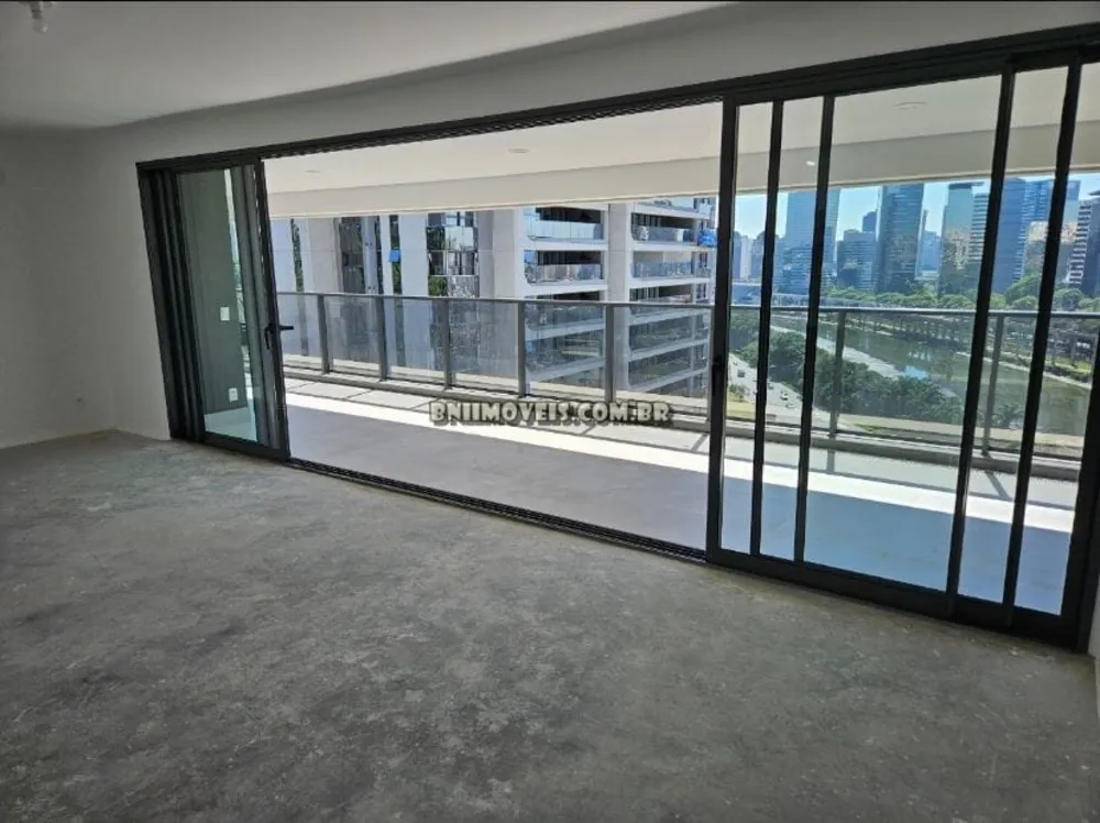 Apartamento, 3 quartos, 186 m² - Foto 1