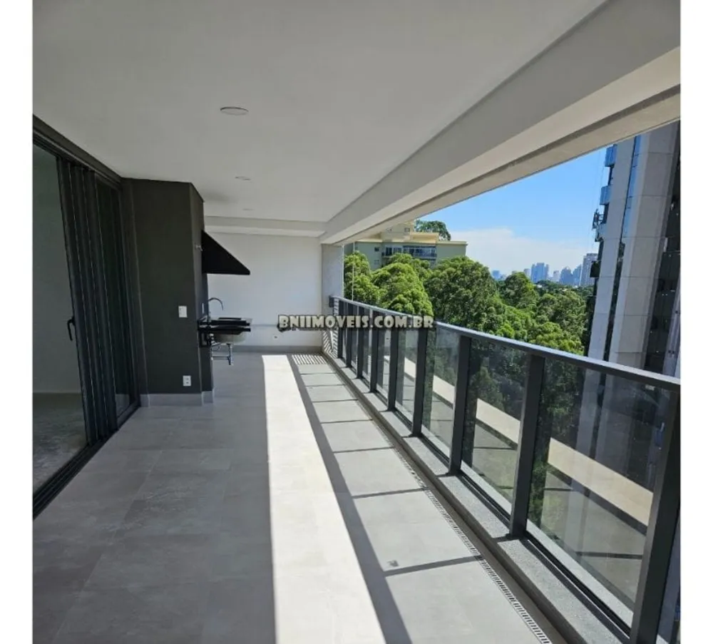Apartamento, 3 quartos, 186 m² - Foto 2