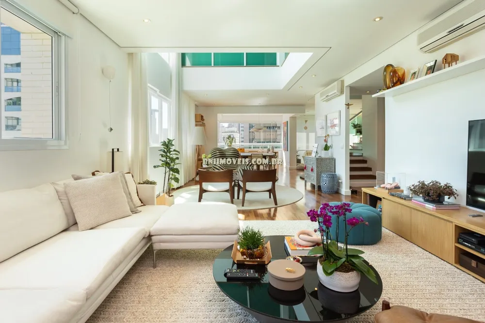 Apartamento, 4 quartos, 263 m² - Foto 1