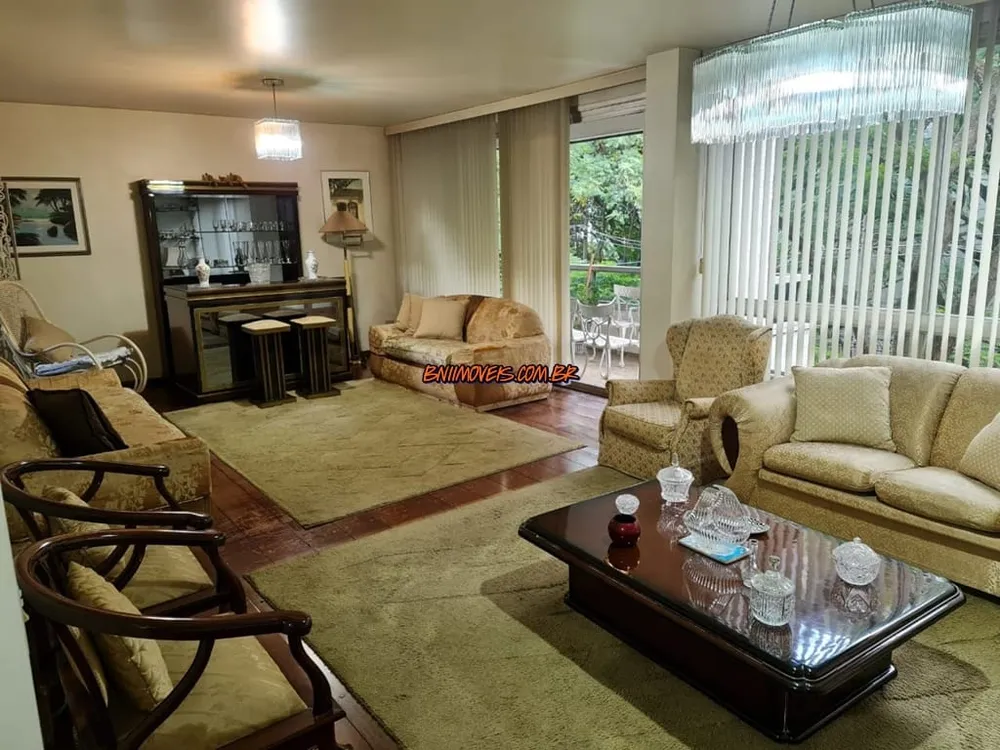Apartamento, 4 quartos, 240 m² - Foto 1