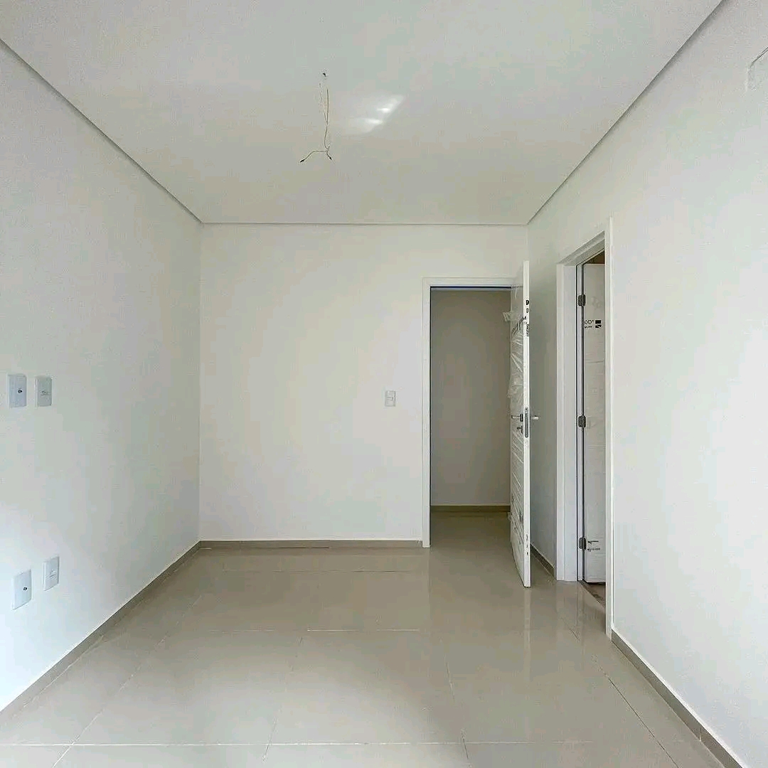 Casa à venda com 3 quartos, 100m² - Foto 7