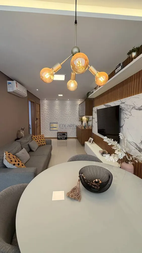 Apartamento, 3 quartos, 90 m² - Foto 1