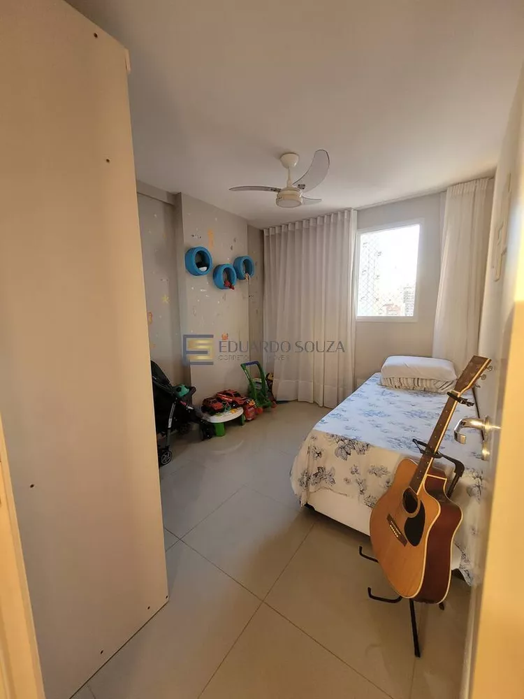 Apartamento à venda com 2 quartos, 65m² - Foto 8