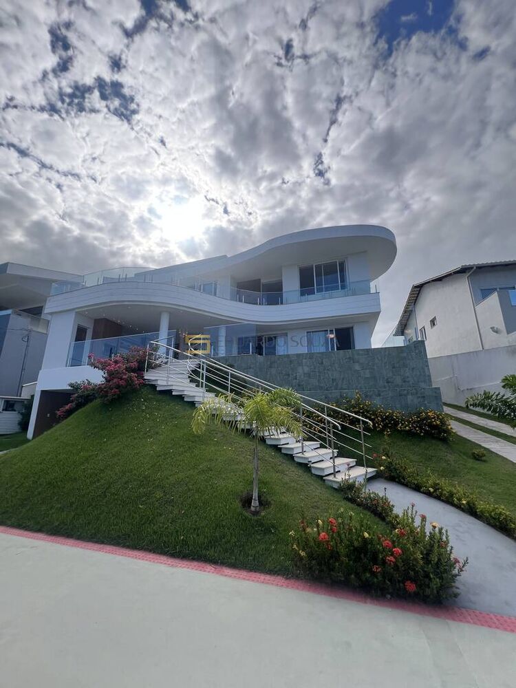 Casa à venda com 5 quartos, 400m² - Foto 1