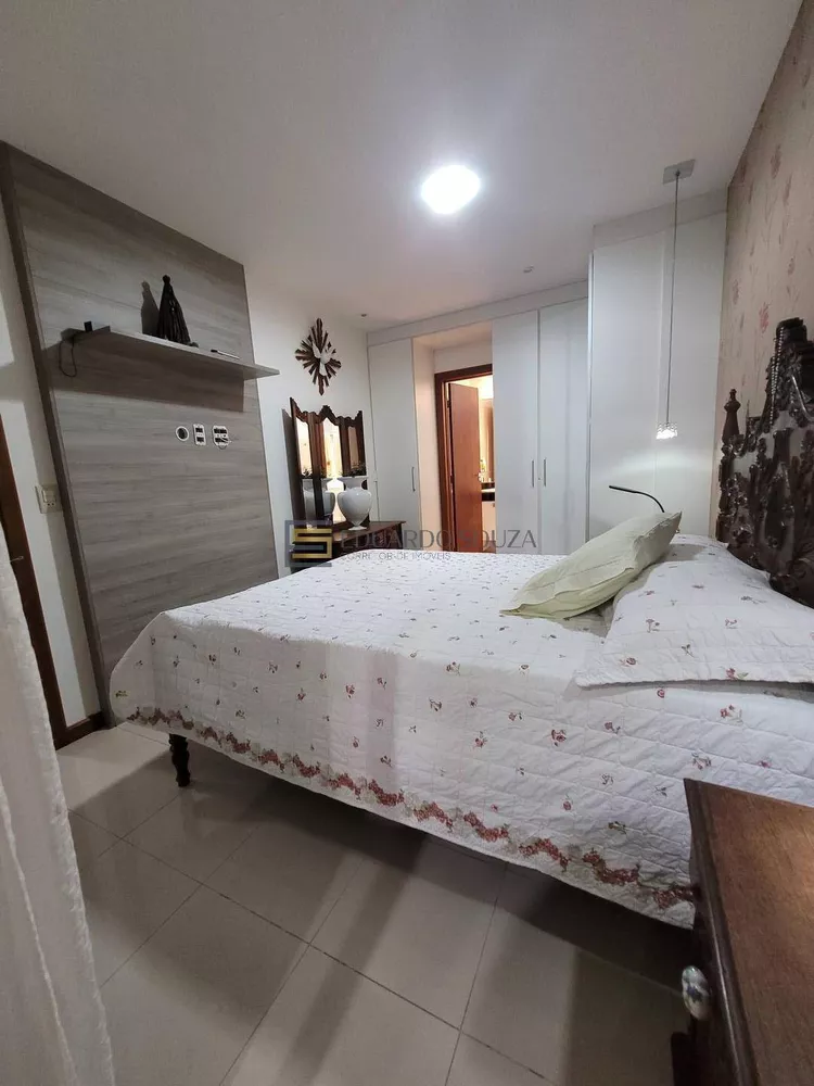 Apartamento à venda com 3 quartos, 138m² - Foto 8