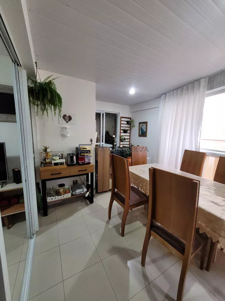 Apartamento à venda com 3 quartos, 138m² - Foto 4