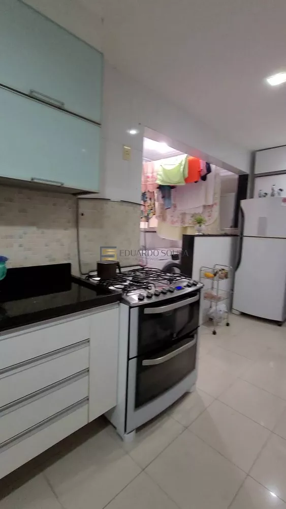 Apartamento à venda com 3 quartos, 138m² - Foto 6