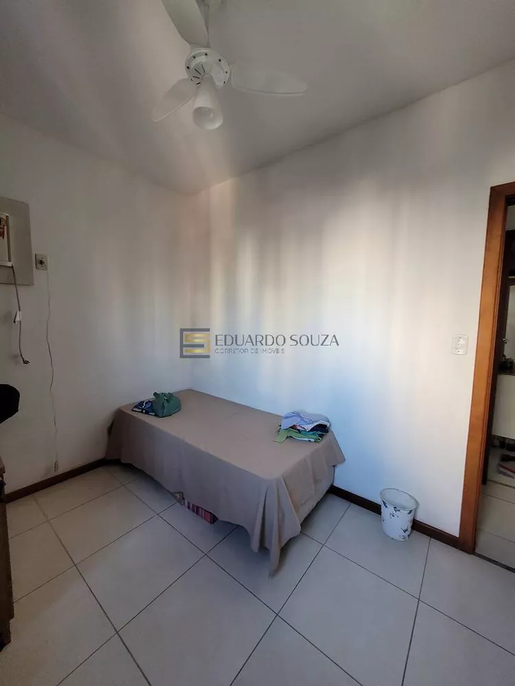 Apartamento à venda com 2 quartos, 67m² - Foto 5