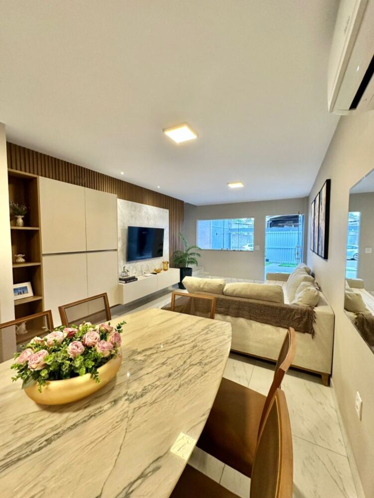 Casa à venda com 3 quartos, 182m² - Foto 9