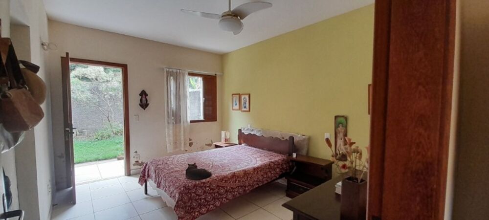 Casa à venda com 2 quartos, 90m² - Foto 2